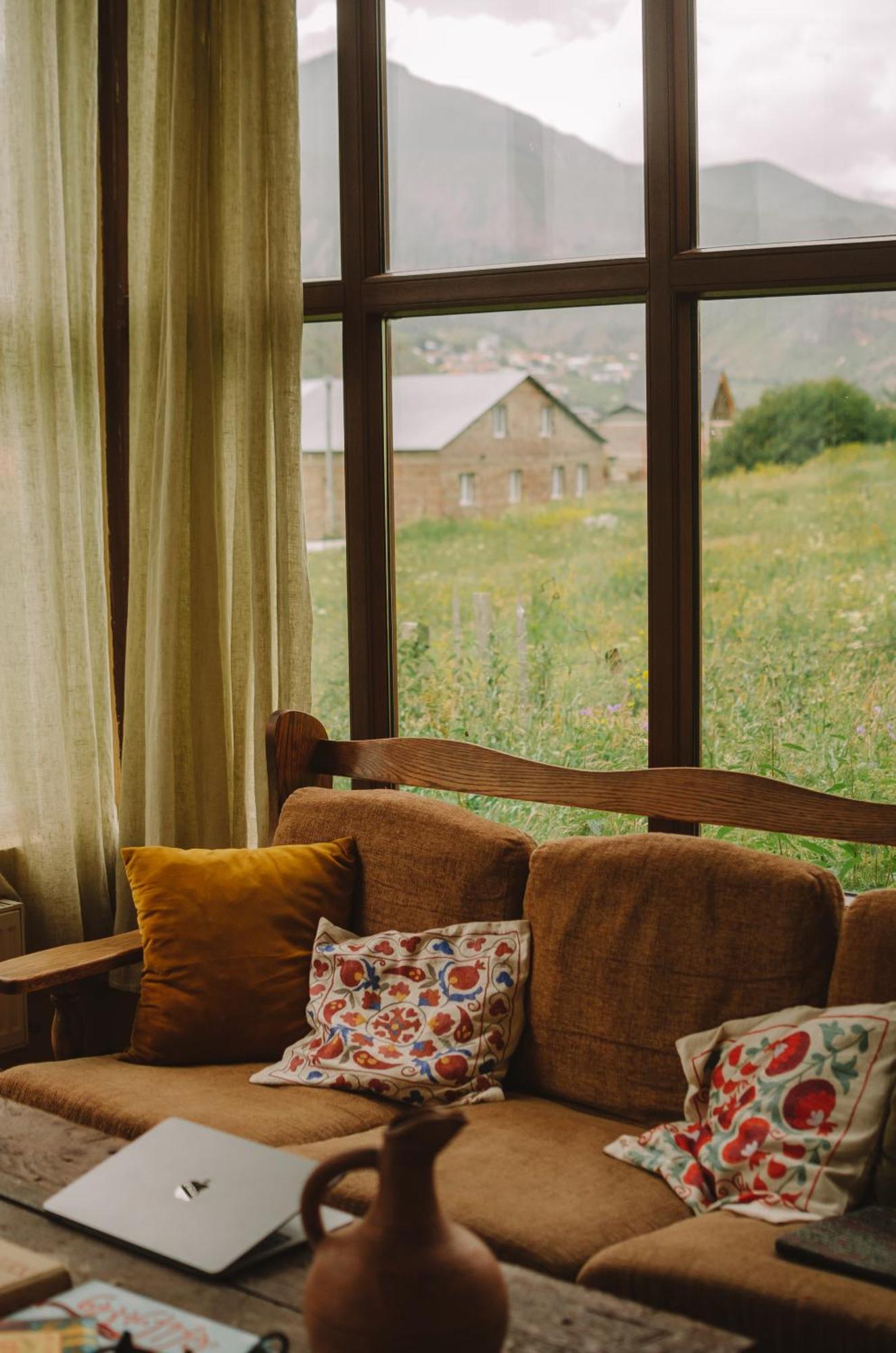 Arte In Kazbegi Hotel Kültér fotó