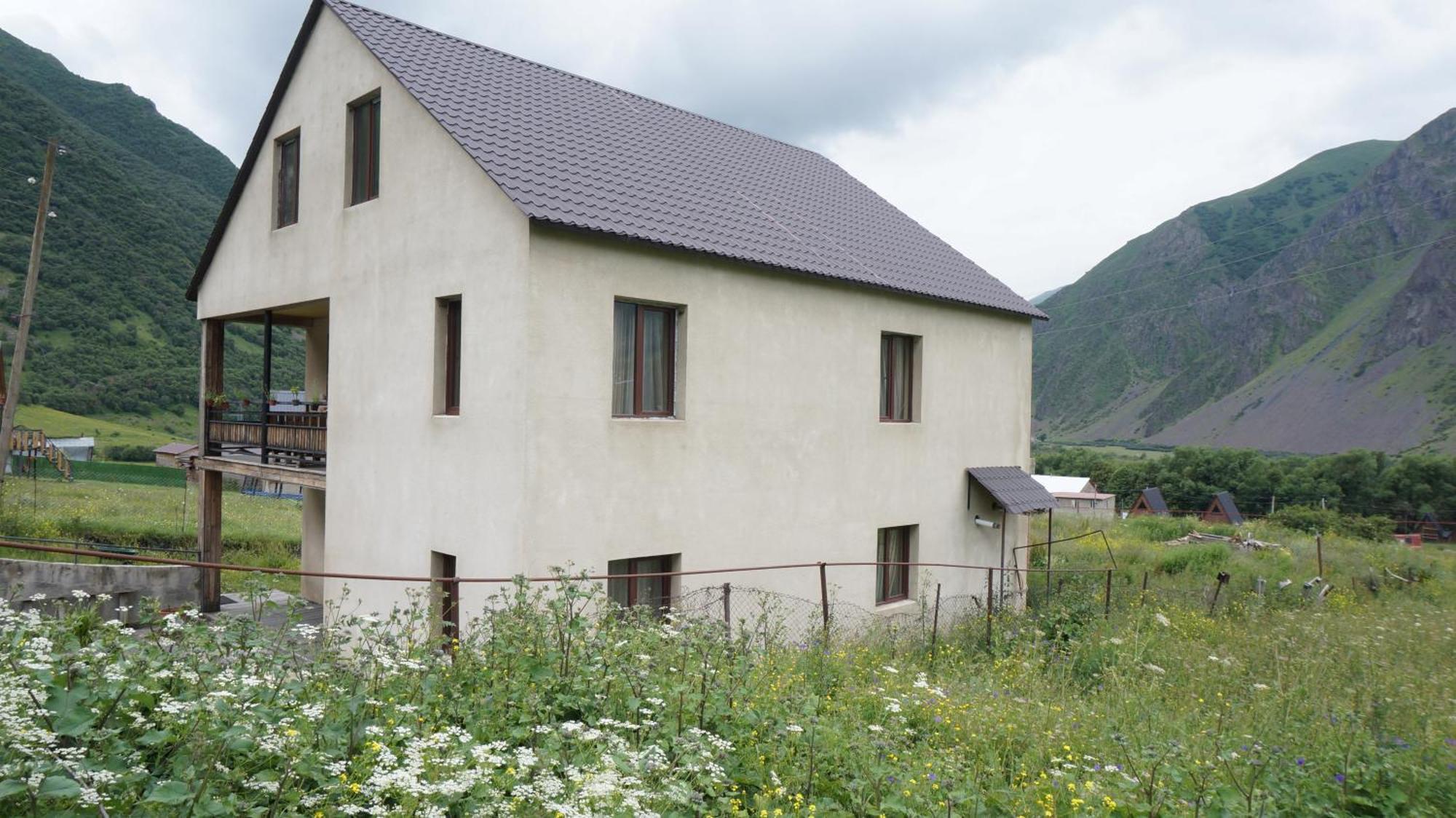 Arte In Kazbegi Hotel Kültér fotó