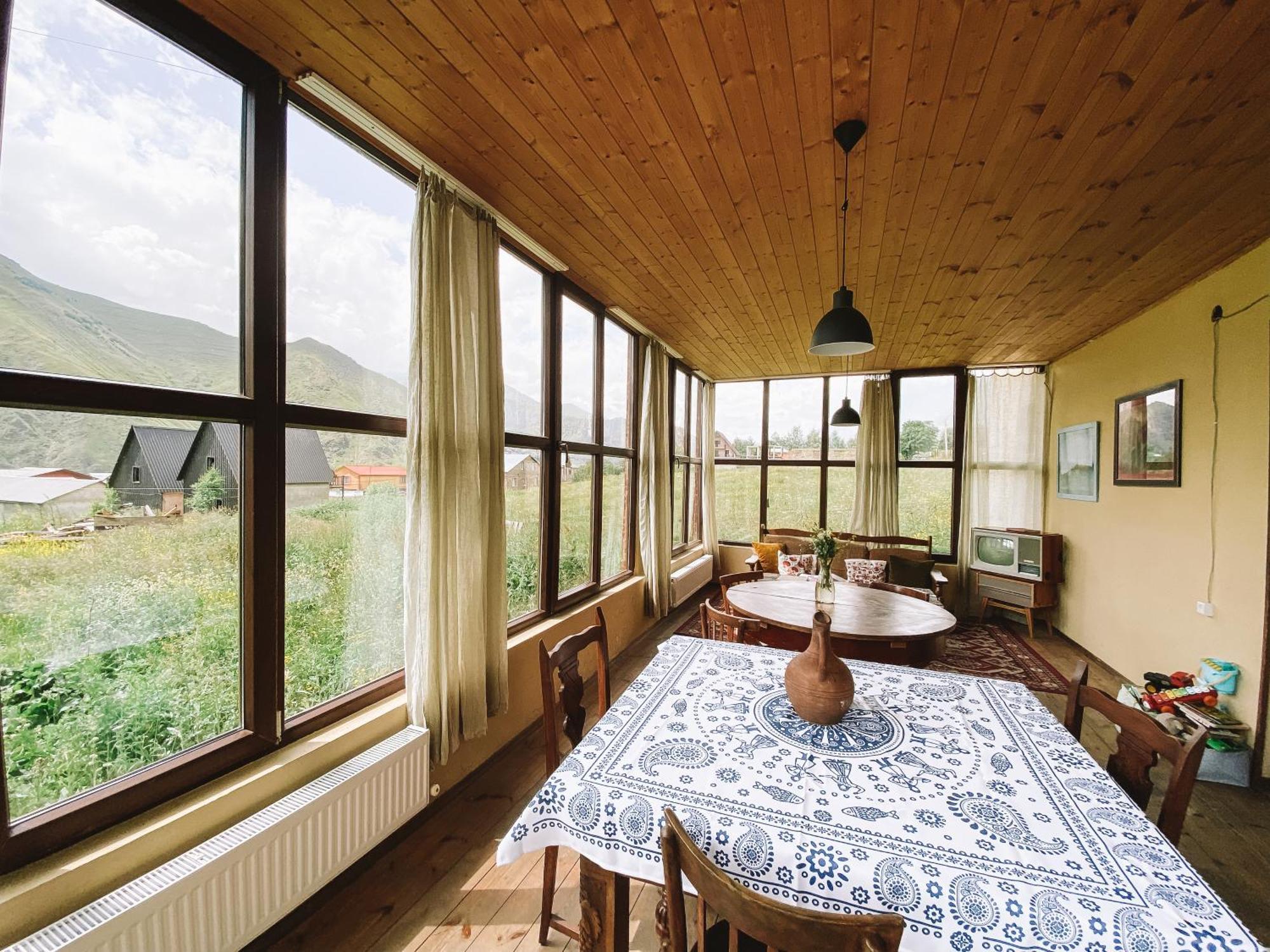 Arte In Kazbegi Hotel Kültér fotó